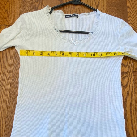 Bundle of 2 Bandy Melville Long sleeved White Shirts Tees Ribbed Waffle - Picture 12 of 13